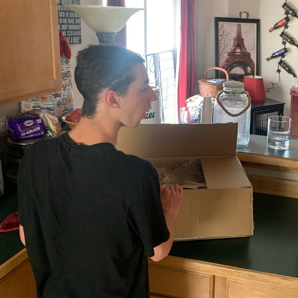 Meet Posher J J - Picture 2 of 6